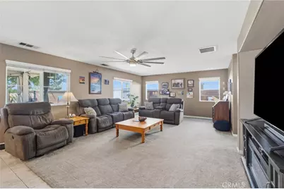45015 Bronze Star, Lake Elsinore, CA 92532 - Photo 3