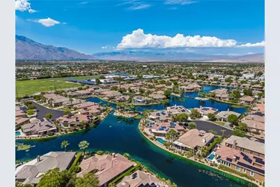 34 Shoreline Drive, Rancho Mirage, CA 92270 - Photo 3