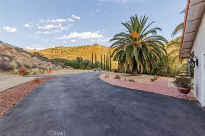 45251 La Cruz Dr, Temecula, CA 92590 - Photo 35