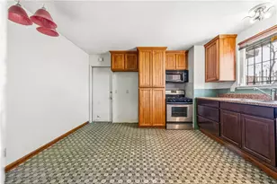 11273 Hesperia Rd, Hesperia, CA 92345 - Photo 7
