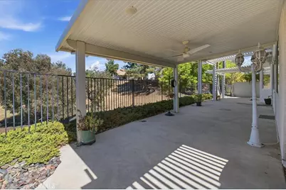 40465 Via Camposeco, Murrieta, CA 92562 - Photo 31