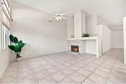40465 Via Camposeco, Murrieta, CA 92562 - Photo 11