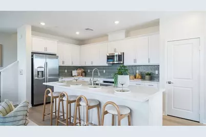 3218 Sprout Paseo, Ontario, CA 91761 - Photo 3