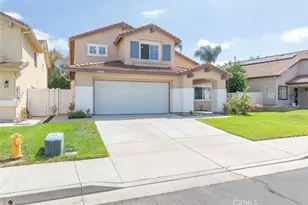 32205 Corte Illora, Temecula, CA 92592 - Photo 5
