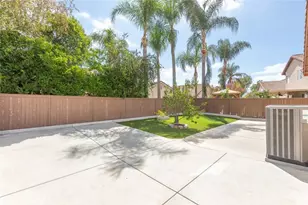 32205 Corte Illora, Temecula, CA 92592 - Photo 27