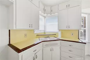 45031 10th St, Lancaster, CA 93534 - Photo 41