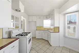 45031 10th St, Lancaster, CA 93534 - Photo 39