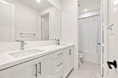 16311 Veterans, Tustin, CA 92782 - Photo 37