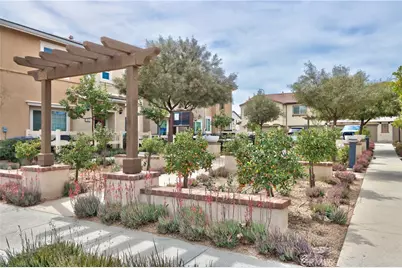 28397 Partridge Way, Murrieta, CA 92563 - Photo 33