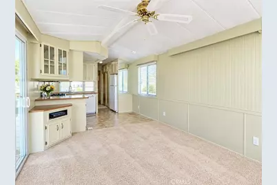 1295 S Cawston #38, Hemet, CA 92545 - Photo 3