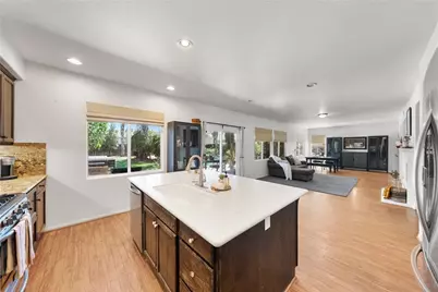 33562 Delphinium Lane, Murrieta, CA 92563 - Photo 23