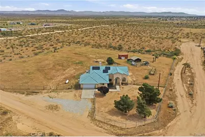 12035 Barbet, Phelan, CA 92371 - Photo 15