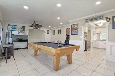 9228 Hawthorne Avenue, Riverside, CA 92503 - Photo 11