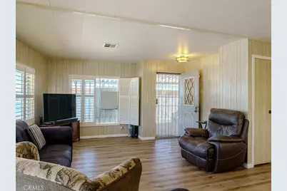 554 Castille, Hemet, CA 92543 - Photo 7