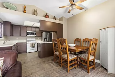 27905 Hillpointe Drive, Menifee, CA 92585 - Photo 13