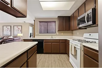 27905 Hillpointe Drive, Menifee, CA 92585 - Photo 15
