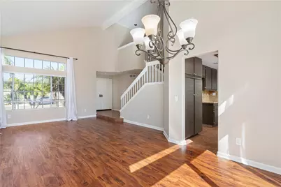 36194 Toulon, Murrieta, CA 92562 - Photo 9