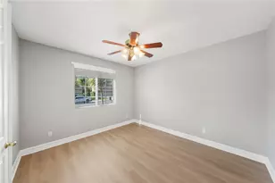 27145 Cherry Grove Ct, Temecula, CA 92591 - Photo 9
