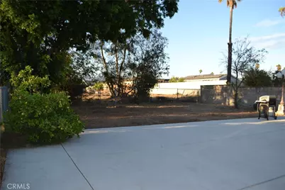 16262 Ivy Avenue, Fontana, CA 92335 - Photo 17