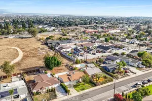 16262 Ivy Ave, Fontana, CA 92335 - Photo 43