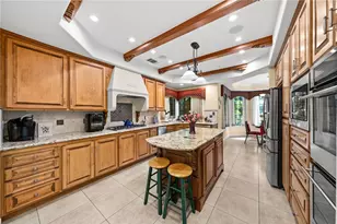 22395 Poplar Ct, Murrieta, CA 92562 - Photo 9
