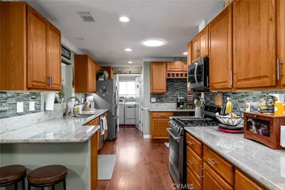 28700 Thornhill, Menifee, CA 92586 - Photo 11