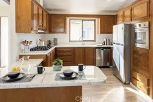 530 W Devonshire Ave, Hemet, CA 92543 - Photo 7
