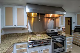 1525 W Oakland Ave, Hemet, CA 92543 - Photo 43