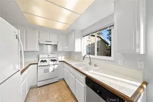 981 W Imperial Hwy, La Habra, CA 90631 - Photo 17