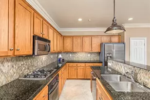 31798 Biagio Way, Winchester, CA 92596 - Photo 9