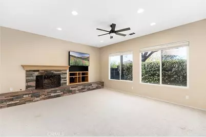 43831 Carentan, Temecula, CA 92592 - Photo 13