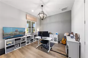 7631 Capstone Ct, Riverside, CA 92506 - Photo 5