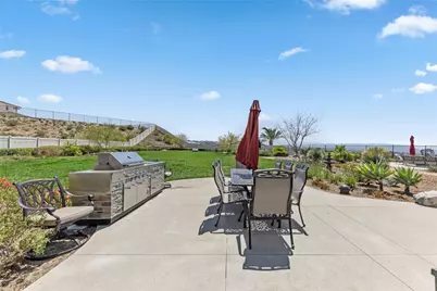 7631 Capstone Court, Riverside, CA 92506 - Photo 29