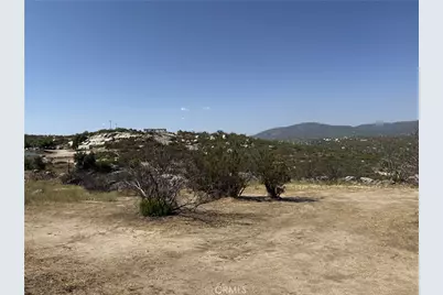 38980 Lorenzo, Hemet, CA 92544 - Photo 5