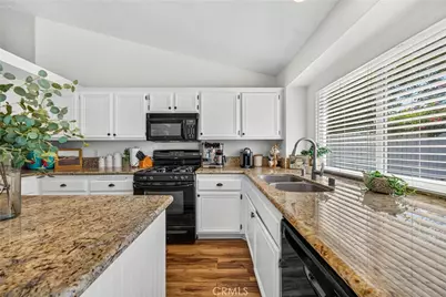 3956 Klamath River, Ontario, CA 91761 - Photo 17