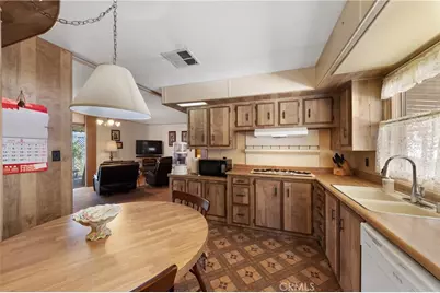 1525 W Oakland Avenue #79, Hemet, CA 92453 - Photo 11
