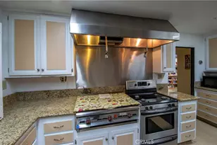 1525 W Oakland Ave, Hemet, CA 92453 - Photo 39