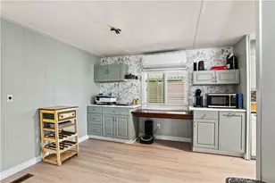 332 N Lyon Ave, Hemet, CA 92543 - Photo 5
