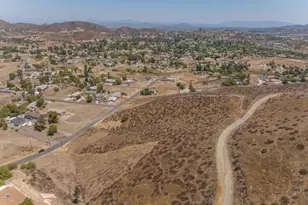 28305 Connecticut, Menifee, CA 92587 - Photo 5