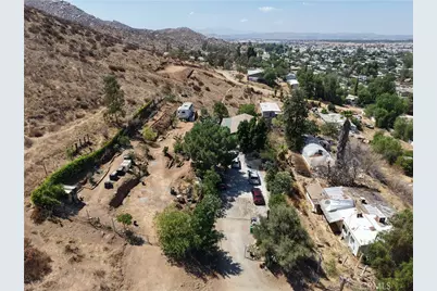 26465 Monroe Lane, Homeland, CA 92548 - Photo 47