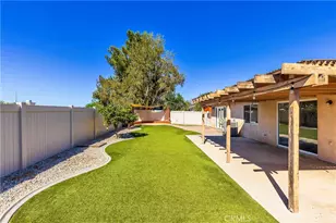 31529 Amsterdam, Winchester, CA 92596 - Photo 23