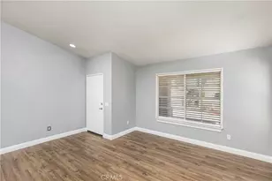 31529 Amsterdam, Winchester, CA 92596 - Photo 9