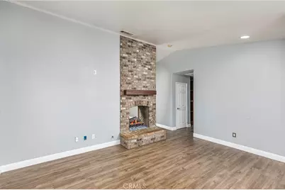 31529 Amsterdam, Winchester, CA 92596 - Photo 11