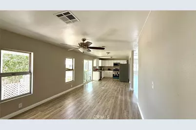 530 W Devonshire Avenue #19, Hemet, CA 92543 - Photo 9