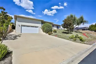 22700 Blue Teal, Canyon Lake, CA 92587 - Photo 1