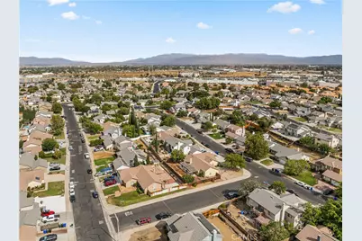 12796 Kern River Road, Victorville, CA 92392 - Photo 51