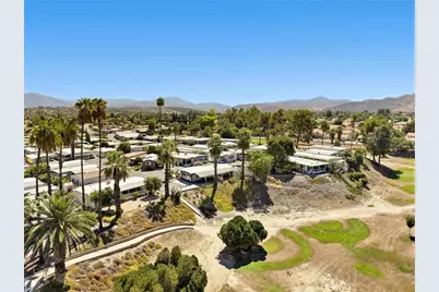 42751 E Floria Avenue #16, Hemet, CA 92544 - Photo 37