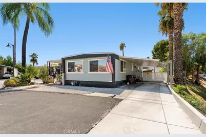 42751 E Floria Avenue #16, Hemet, CA 92544 - Photo 3