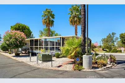 42751 E Floria Avenue #16, Hemet, CA 92544 - Photo 33