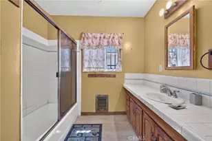 14100 S Mariposa, Gardena, CA 90247 - Photo 9